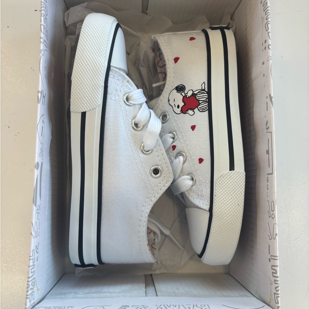Peanuts White Kids Sneakers with Cartoon Print